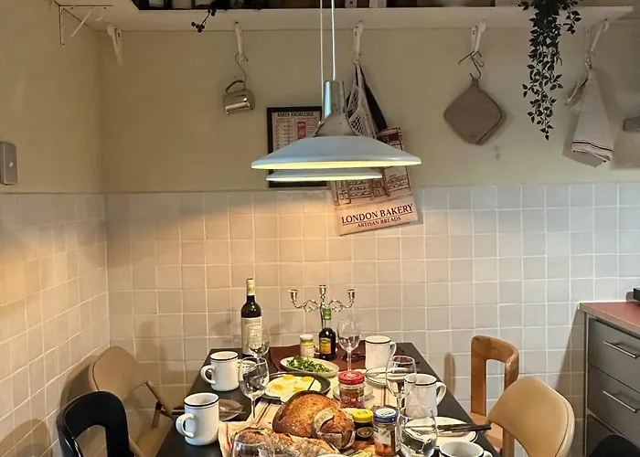 43 Bakehouse